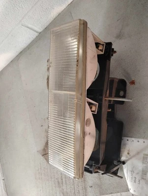 Conjunto Faro CHEVY PICKUP 2500 Izquierdo 90 91 92 93 94 95 96 97 98 99 00 Foto 1 de 4