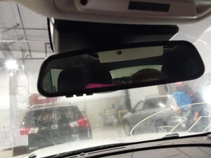 Rear View Mirror With Garage Door Opener Fits 15-19 DISCOVERY SPORT 2780950 - Picture 1 of 14
