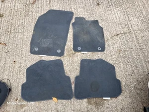 Juego completo alfombrillas alfombrillas originales Audi A1 MK1 2010-2018 8X2863691A - Imagen 1 de 14