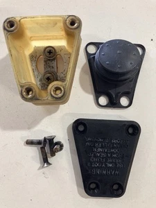 KZ650 Kawasaki Master Cylinder Reservoir Triangle Shape - Picture 1 of 3