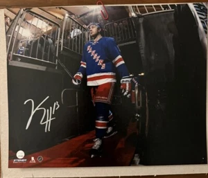 Signed Kevin Hayes New York Rangers Autographed 8x10 Photo Steiner Authenticated - Picture 1 of 6