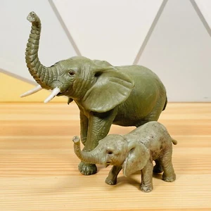 AAA ELC Family of elephants Animal Figure Toy Model Bundle Lot Vintage - Foto 1 di 15
