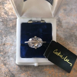 Unique Oval CZ Statement Ring, size 6 - Picture 1 of 10