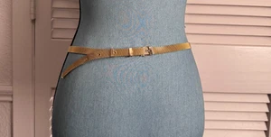 Vintage 80's Gold Tone Metal Skinny Belt Hook Textured Retro 1/2" Wide 36" - Picture 1 of 6