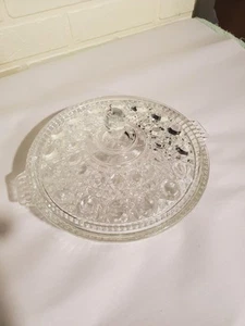 Wexford Anchor Hocking Glass Divider Dish With Lid - Picture 1 of 7