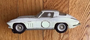 REVELL CORVETTE 1965 SLOT CAR 1/32 (untested, missing front bumper) - Picture 1 of 6