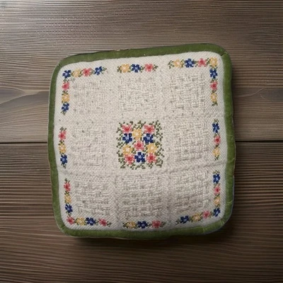 Cojín Floral Vintage Punta de Aguja Almohada Terciopelo Verde Espalda Cottagecore 14" Foto 1 de 2