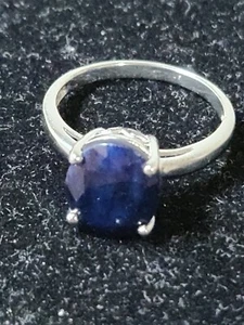 Womans Ring Round Blue Stone 4 CLAW Sterling 925 Band Size 9 ESTATE FIND - Picture 1 of 10
