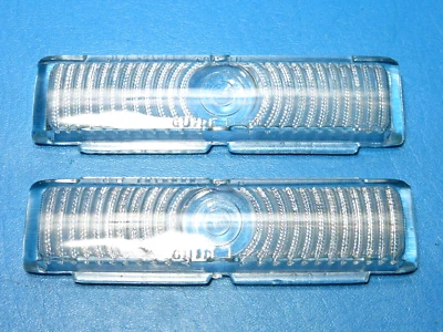 Par de lentes de lámpara de luz de estacionamiento Pontiac Torpedo Streamliner 1947 GM Guide NOS Foto 1 de 4