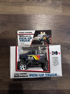 Camioneta pickup Big Wheeler de colección años 80/90 radio control 4x4 todoterreno juguete RARO - Imagen 1 de 10