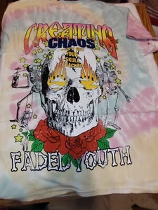 Creating Chaos Graphic Print Tee Mens Medium Tie-Dye Skull Faded Youth (N 1215) - Picture 1 of 3