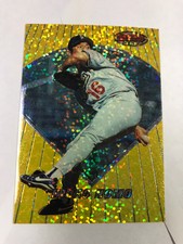 HIDEO NOMO ~ 1996 Bowman's Best Preview #26 ~ ATOMIC REFRACTOR ~  gradable