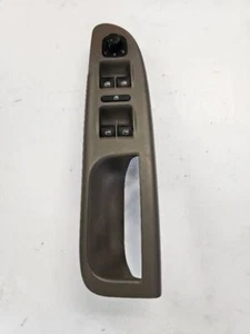 PASSAT 2007 Front Door Switch 409386 - Picture 1 of 12