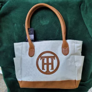 NUEVO CON ETIQUETAS TOMMY HILFIGER Bolso Shopper Blanco Tela Tostado Imitación Cuero $80 - Imagen 1 de 6