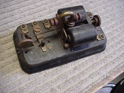 Western Electric Vintage Antique Telegraph relay sounder model 22 A 100 ohm NICE - Image 1 of 4