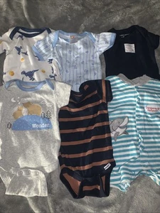 6 Baby Bodysuits Size 0-3 Months - Picture 1 of 3