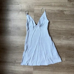 Princess Polly Light Blue Slip Dress US 2 Mini Y2K Coquette Cottagecore - Picture 1 of 11