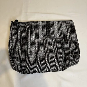 Thirty One Reisetasche für Make-up oder Kulturbeutel schwarz-weiß 12x10 - Bild 1 von 2