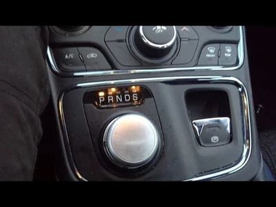 Cambio de transmisión 200 2016 2566937 Foto 1 de 4