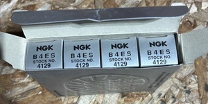 Set of 4 NGK - 4129 - Standard Spark Plug B4ES - Picture 1 of 2