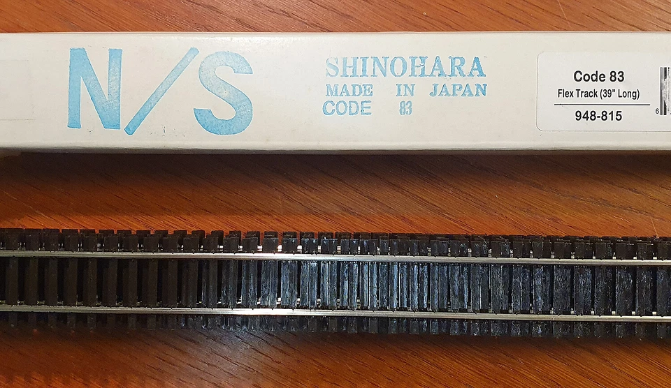 Walthers HO H0 USA Code 83 Flex Track Wooden Threshold 3-Piece Art. No. 815 NEW ITEM - Image 1 of 1