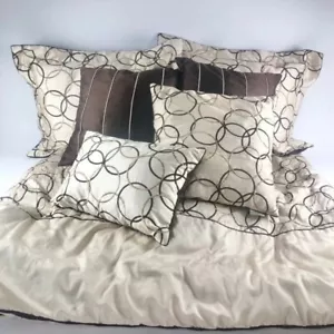 Rodeo Home 8 Piece Cream Geoprint Comforter Queen Bedding Set - Picture 1 of 6