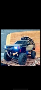 Kyosho Mini-Z 4x4 MX-01 Toyota 4Runner Hilux Sandfarben - Bild 1 von 11