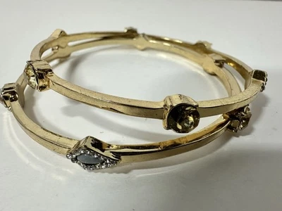 Juego de brazaletes Anne Klein tono dorado con cristal Foto 1 de 4