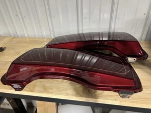2015 Harley Ultra Classic Electra Glide Pair Saddlebag Bag Lid Top Cover Hard - Picture 1 of 8