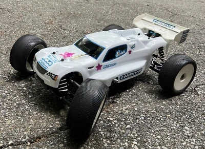 Tamiya 801XT 1:8 NITRO TRUGGY #49497 w/Reedy 121VR .21 & Dynamite 086 Tuned Pipe - Image 1 of 4