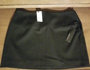 Express Black mini Skirt tailored for dressy or casual sz 8 NWT - Picture 1 of 12