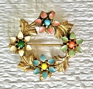 Vintage Flower Wreath Brooch Pin Pastel Multicolor, Gold-toned Metal Pretty - Picture 1 of 4