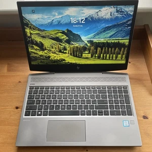 HP ZBOOK 15V G5 Laptop - 15.5" - i7 - 256GB SSD - 8GB RAM - Win 11, Quadro P600 - Picture 1 of 13