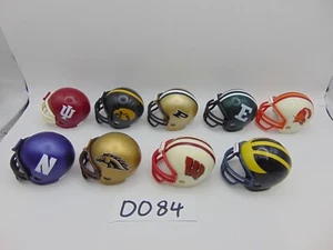 Menge 9 Riddell NFL Micro Mini 2" Football Helm Kunststoff Miniatur NCAA Big 10 - Bild 1 von 11