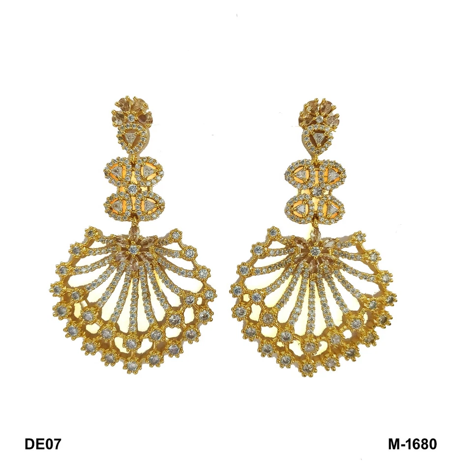 Conjunto nupcial de pendientes de joyería étnicos enchapados en plata de Bollywood indio AD CZ Foto 1 de 1