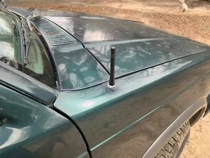 4" Short Black Aluminum Antenna Mast Rod Radio AM/FM for Chevrolet S10 1982-2004 - Picture 1 of 24
