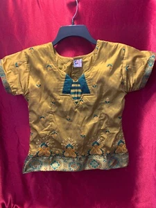 embroidered Saara For Young Girl. - Picture 1 of 6