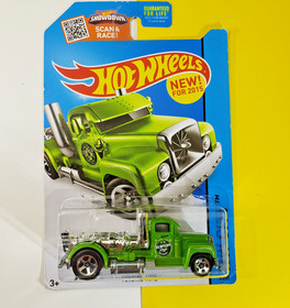 2015 Hot Wheels ~ HW City ~ Turbine Time ~ Pearl Green ~ 2/250 ~ metal base
