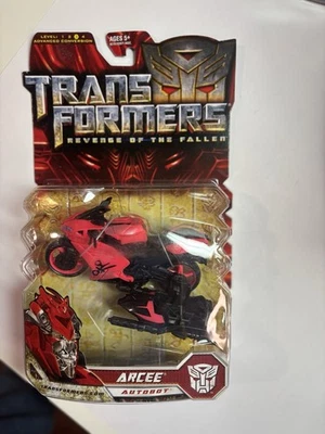 Transformers Revenge Of The Fallen Arcee Nuevo en Caja Clase Deluxe Foto 1 de 2