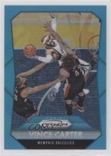 2015-16 Panini Prizm Light Blue Prizm /199 Vince Carter #4