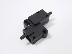 Interruptor embrague Kawasaki GPZ GPX EL 250 252 ER 500 ER 6 ZR 750 Z 750 - Imagen 1 de 3