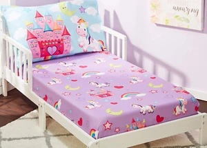 EVERYDAY KIDS Toddler Set - Fitted Sheet and Reversible Pillowcase - Unicorn - Picture 1 of 7