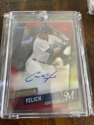 2019 Topps Finest Christian Yelich On Card Autograph Refractor #1/5 GRADE READY - Image 1 of 4