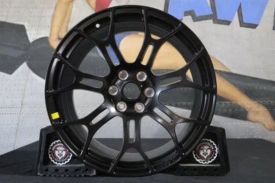 1WR19RXFAA NUEVO OEM 2013-2017 DODGE VIPER SIDEWINDER II RUEDA DELANTERA ULTRA LIGERA Foto 1 de 4