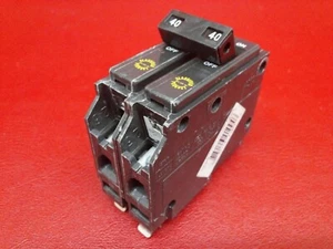 EATON MARTELLO TAGLIERINO CHQ240 2 POLI 40 AMP 240 VOLT INTERRUTTORE *PIEDE METALLO* - Foto 1 di 5