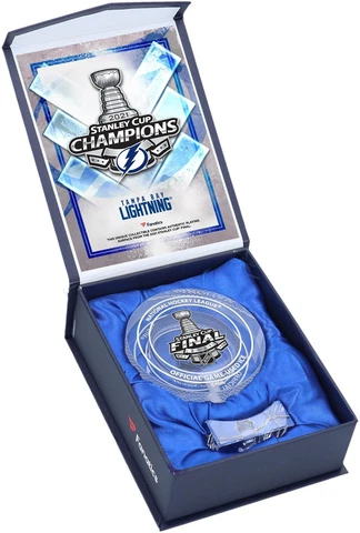 Lightning 2021 SC Champs Crystal Puck-Filled w/Ice From the 2021 SC Final Cover