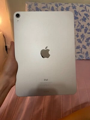 ipad air 4 generazione, 256 GB, WIFI, argento  - Immagine 1 di 4