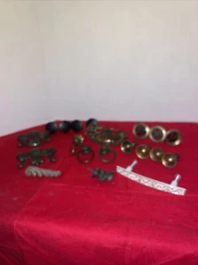 Vintage Antique Miscellaneous Lot Metal Drawer Pulls, See Pics-estate Find - Picture 1 of 11