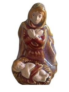 Maria Inginocchiata Bambino Gesù Ceramica Natività Decorazione Natalizia 3 1/2" Ricambio - Foto 1 di 14