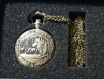 NEW Creative Wild Wolf Vintage Bronze Pocket Watch Fashion Pendant Animal Quartz - Image 1 of 4